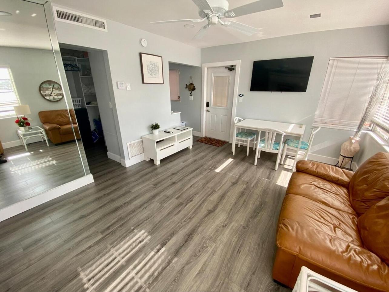 Vila Studio Intracoastal Views! 5 Min Walk To The Beach Pompano Beach Exteriér fotografie